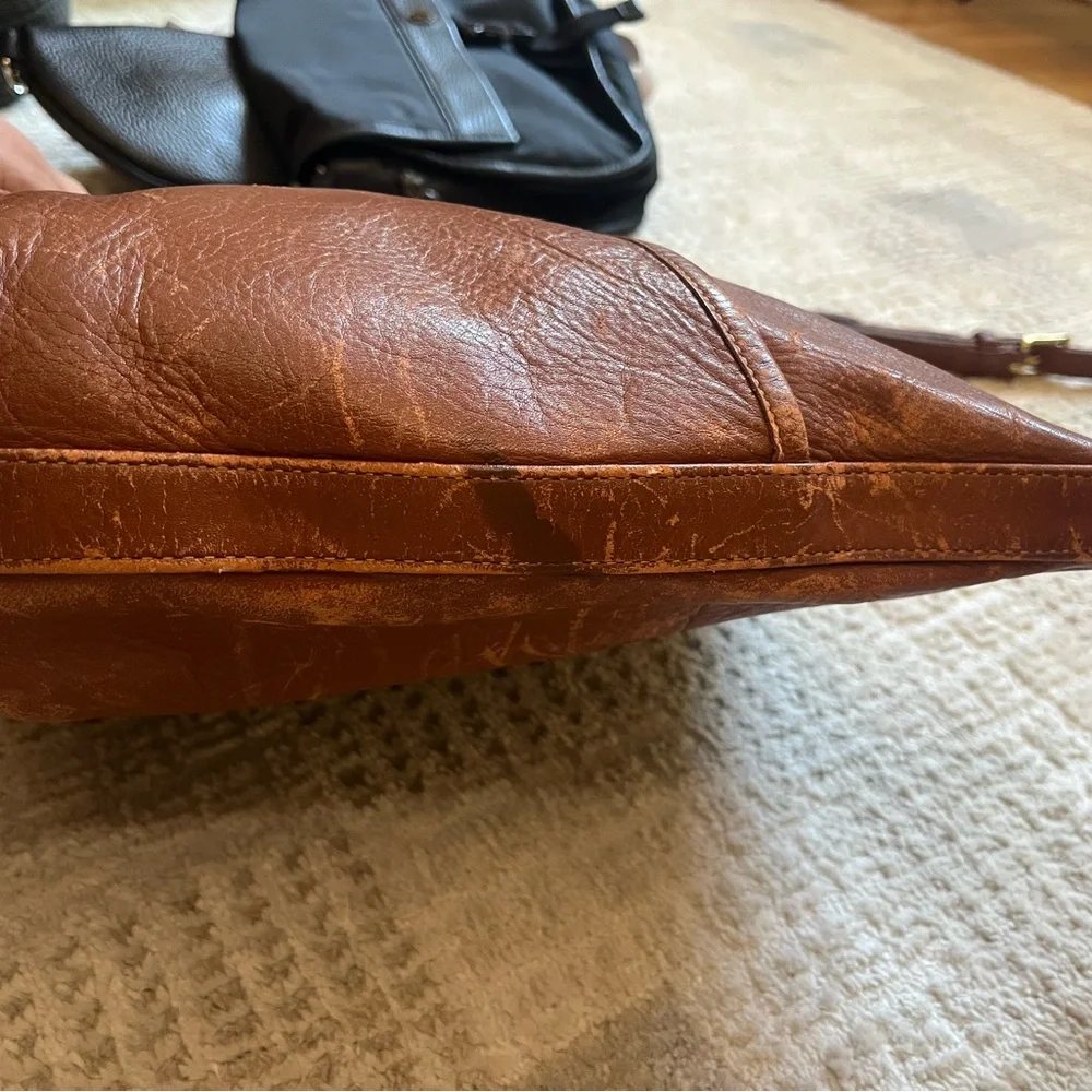 Coach Classics Leather Bucket Bag in British Tan no 0311-326 Vintage